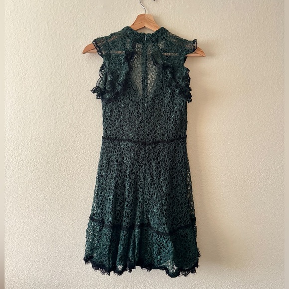 Alexis Green Lily Dress - Picture 6 of 7